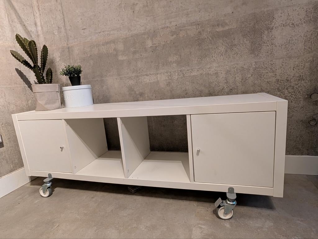 Ikea Kallax Kast op Wielen - Handig en Stijlvol, Ophalen, Kunststof, 100 tot 150 cm, Modern
