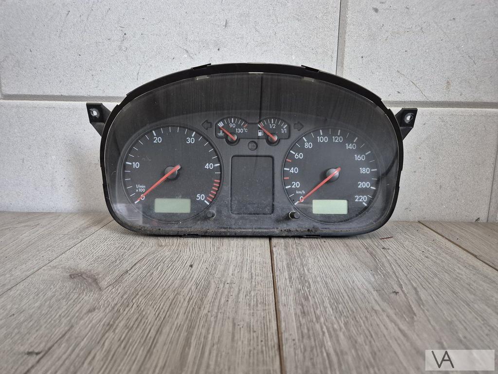 VW Volkswagen Transporter T4 1997 - 2003 tellerbak cockpit, Auto-onderdelen, Ophalen of Verzenden, Gebruikt, Volkswagen