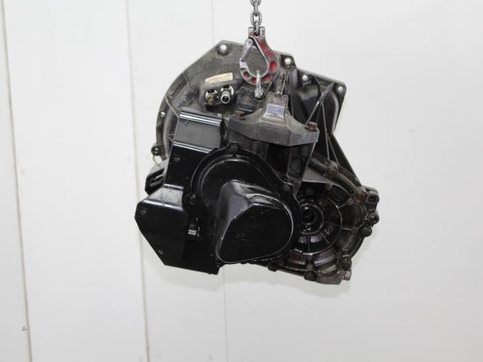 Versnellingsbak Ford Fiesta bakcode 2N1R7002EB, Ophalen, Mazda