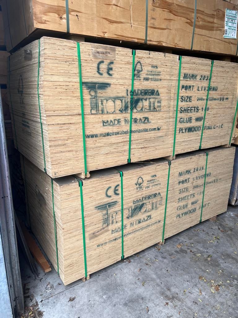 OPRUIMING 9mm UNDERLAYMENT Elliottis pine €11,-!!!!!, Ophalen of Verzenden, Nieuw, Multiplex