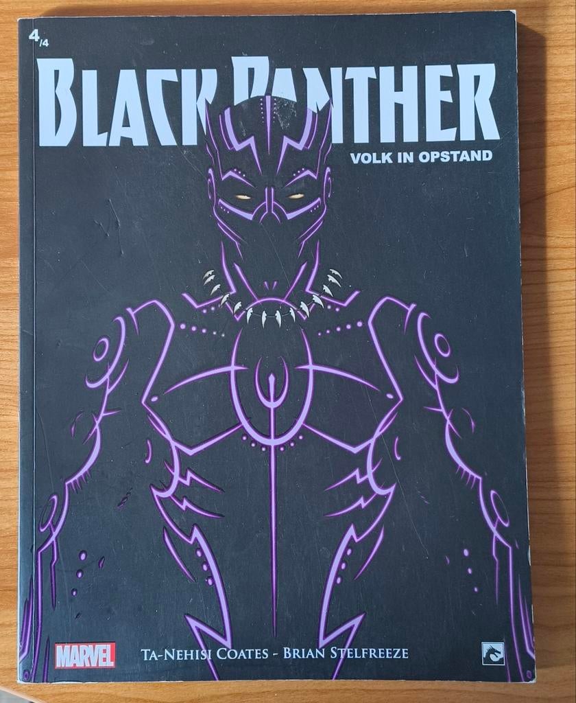 Black Panther 4, Eén stripboek, Ophalen of Verzenden, Gelezen