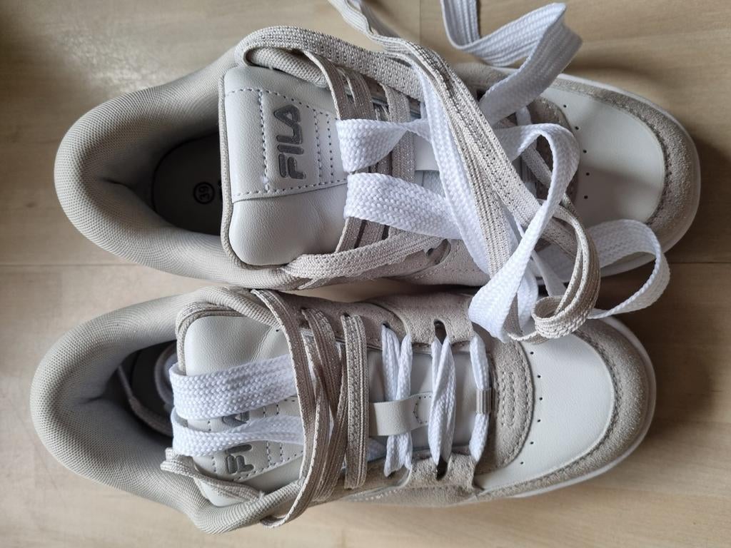 Dames sneaker, Fila, maat 39, Ophalen, Zo goed als nieuw, Schoenen