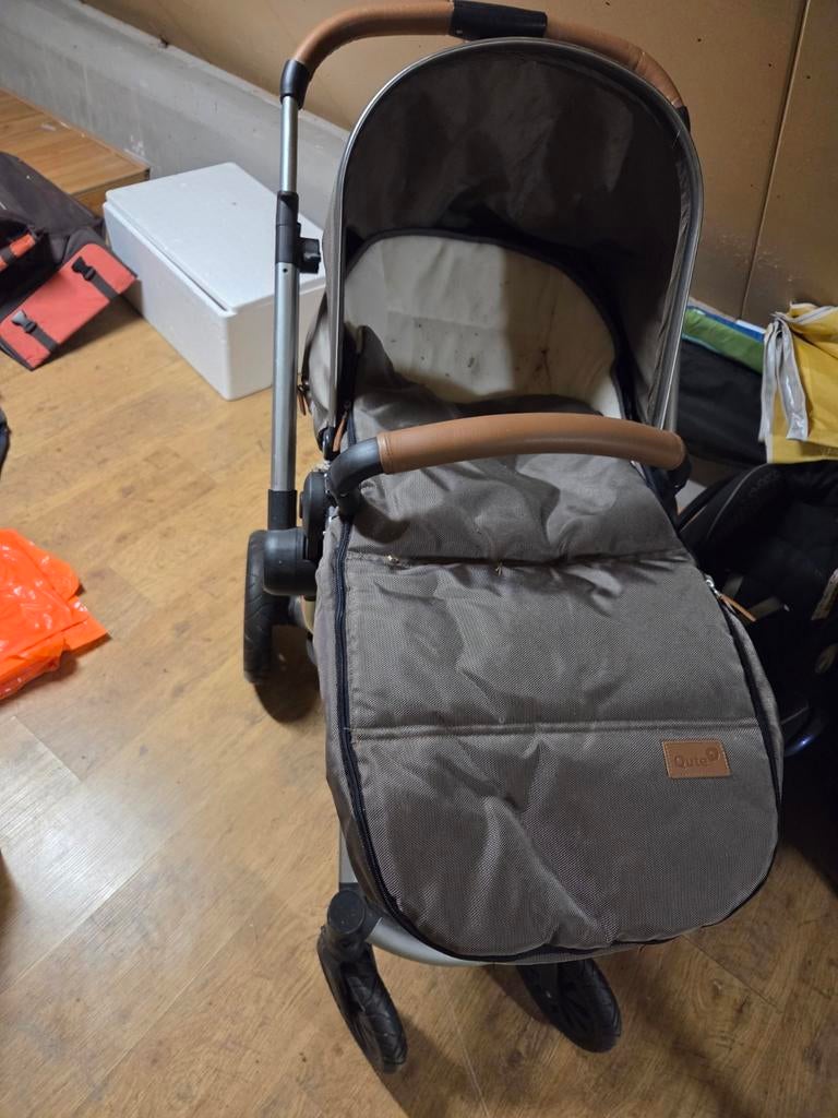 Qute Kinderwagen - Defecte rem, voor de handige klusser!, Ophalen of Verzenden, Gebruikt, Kinderwagen, Overige merken
