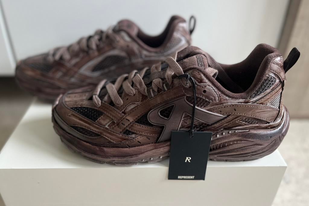 Represent Storm Runner sneakers maat 43!, Bruin, Nieuw, Ophalen of Verzenden, Sneakers of Gympen