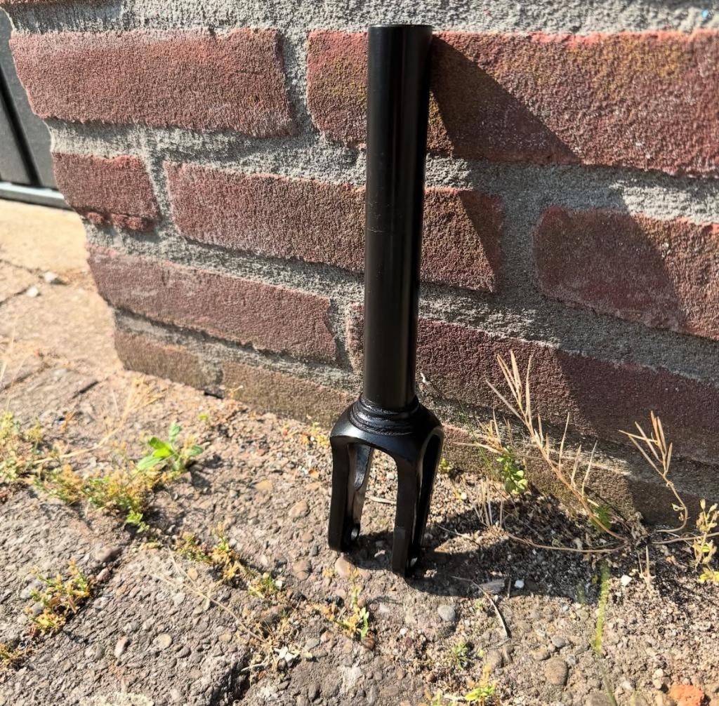 Mooi IHC MGP stuntstep fork, Sport en Fitness, Overige Sport en Fitness, Zo goed als nieuw, Ophalen of Verzenden