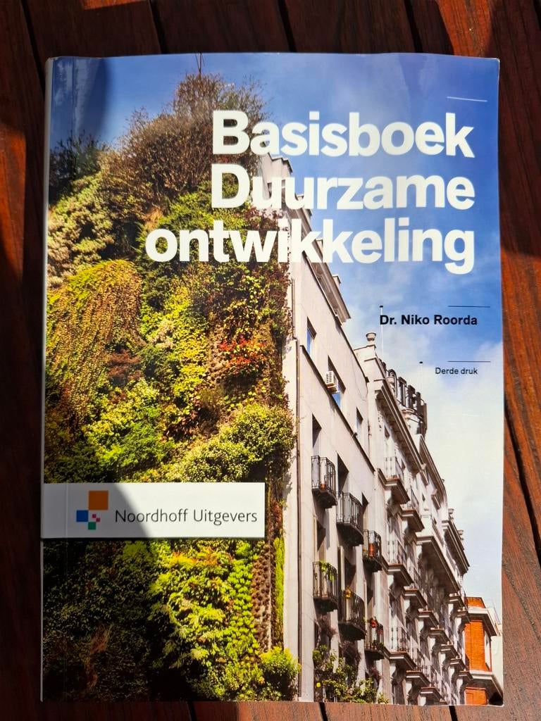 Basisboek Duurzame Ontwikkeling - Dr. Niko Roorda, Zo goed als nieuw, Niko Roorda, Gamma, HBO