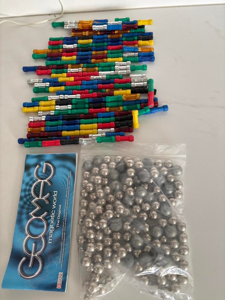 Geomag Magnetix, Kinderen en Baby's, Speelgoed | Bouwstenen, Ophalen of Verzenden, Zo goed als nieuw, Overige merken