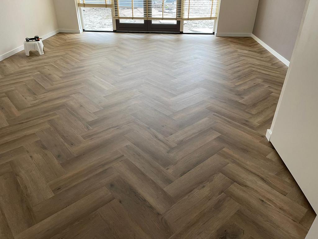 Foto 4 van PVC VISGRAAT EN TOEBEHOREN