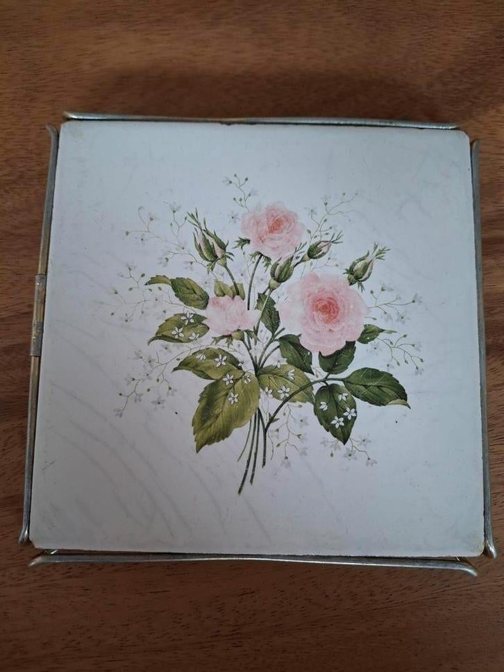 Pannenonderzetter roosje, Antiek en Kunst, Curiosa en Brocante, Ophalen of Verzenden