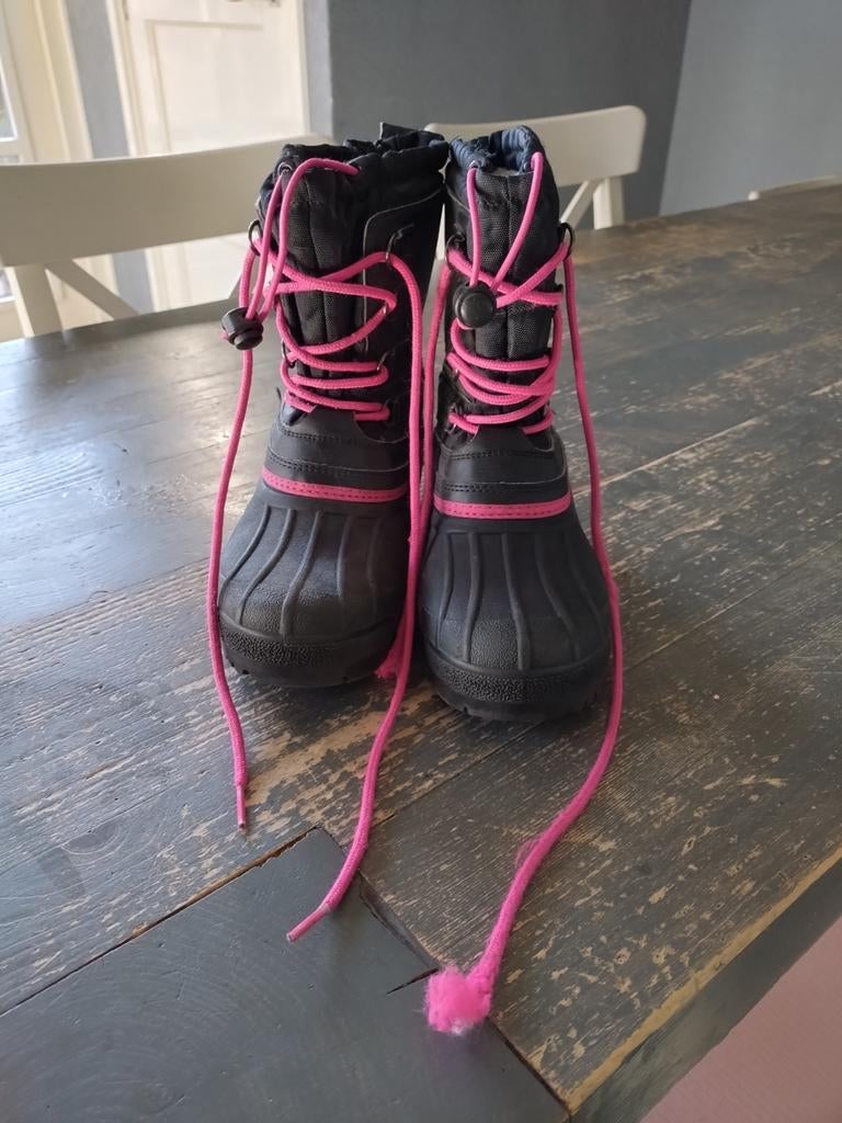 Snowboots maat 32, Kinderen en Baby's, Gebruikt, Jongen of Meisje, Ophalen of Verzenden, Laarzen