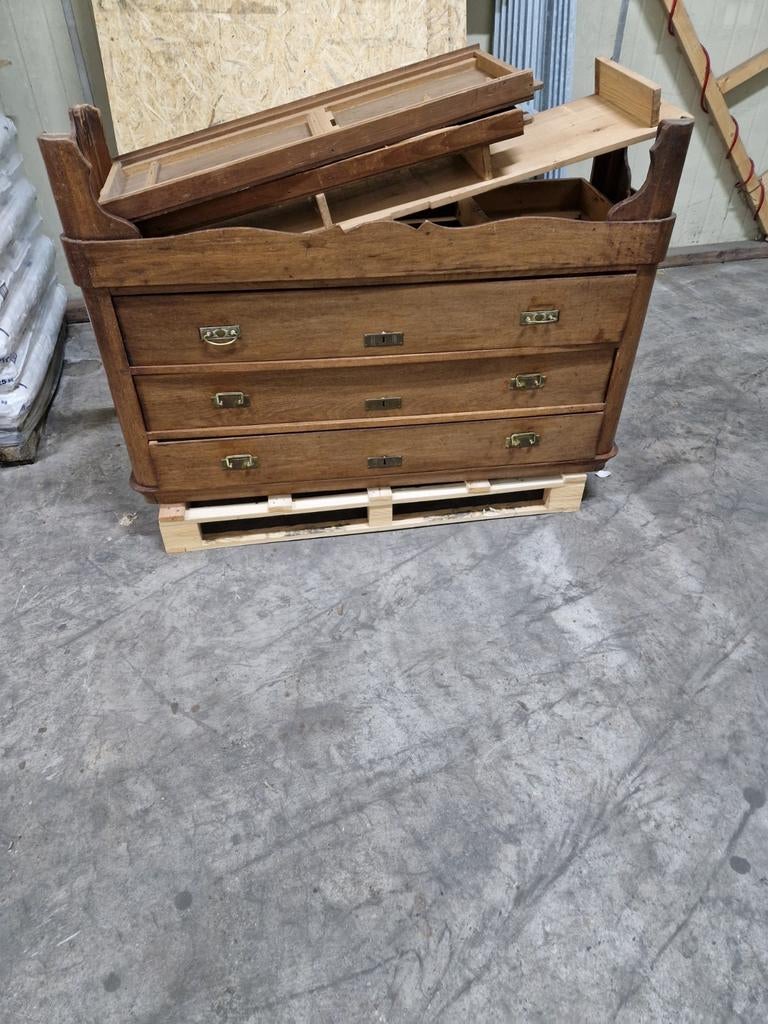 Oud houten kabinet, Ophalen of Verzenden