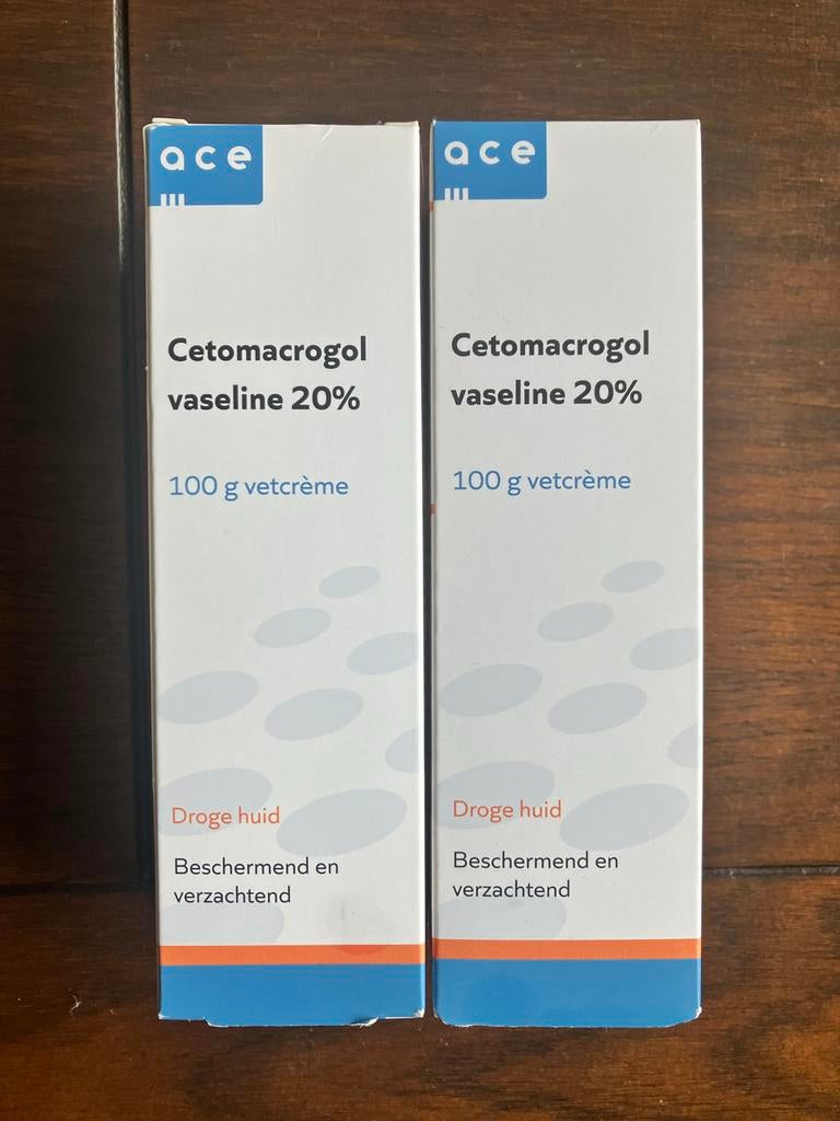 Cetomacrogol Vaseline 20% - 10/2027 Brand-new!!!, Ophalen, Nieuw, Bodylotion, Crème of Olie
