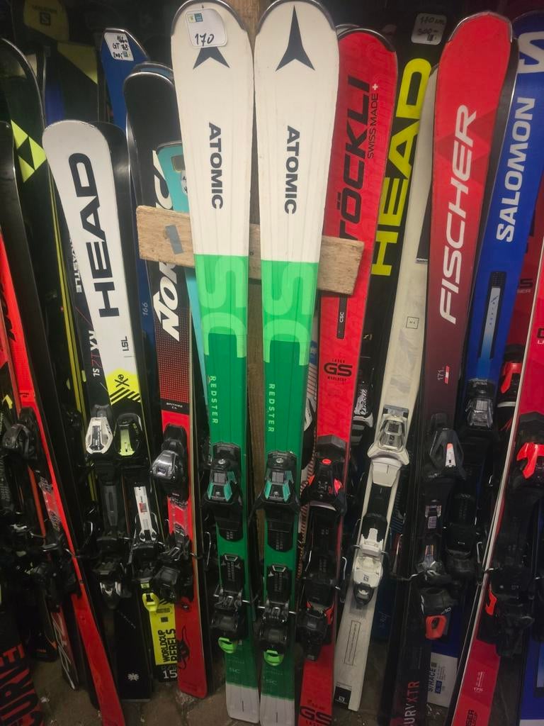 ATOMIC REDSTER SC SLALOM CARVER, 160 tot 180 cm, Ophalen of Verzenden, Zo goed als nieuw, Carve