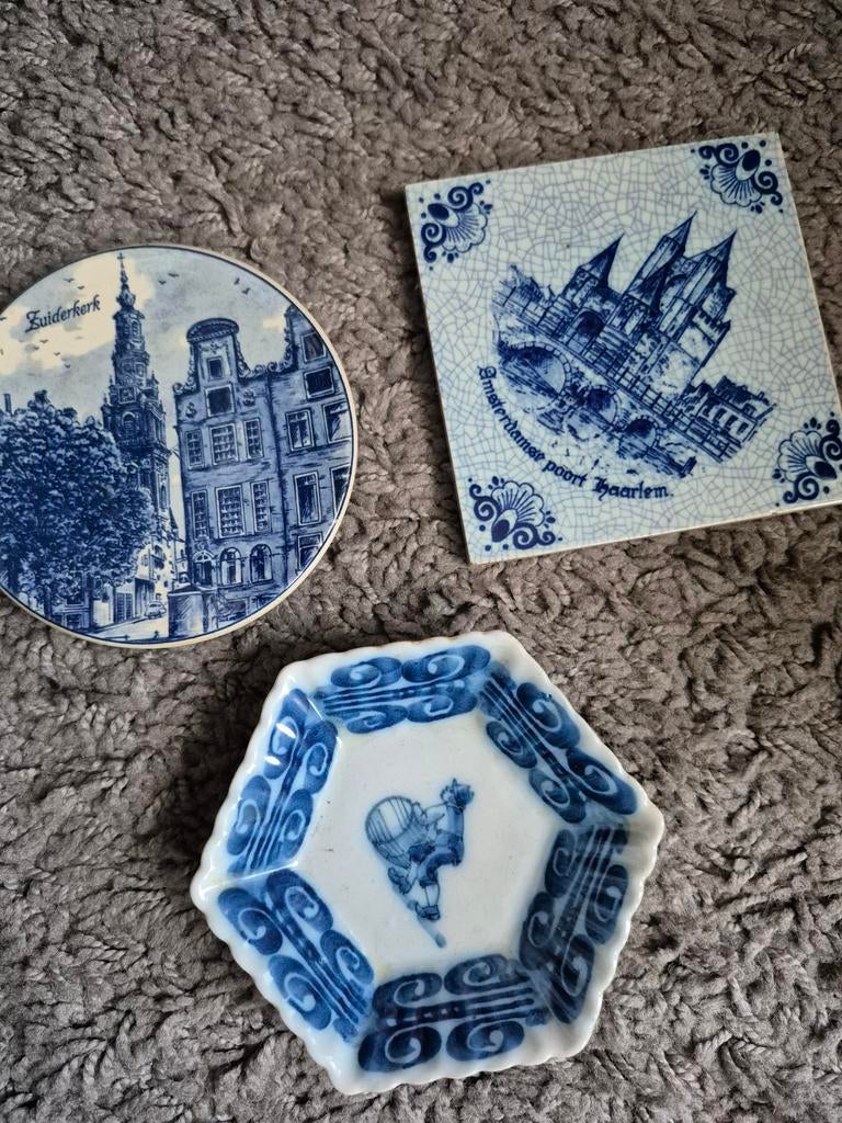 3 kleine delfts blauwe tegeltjes, Antiek en Kunst, Ophalen of Verzenden
