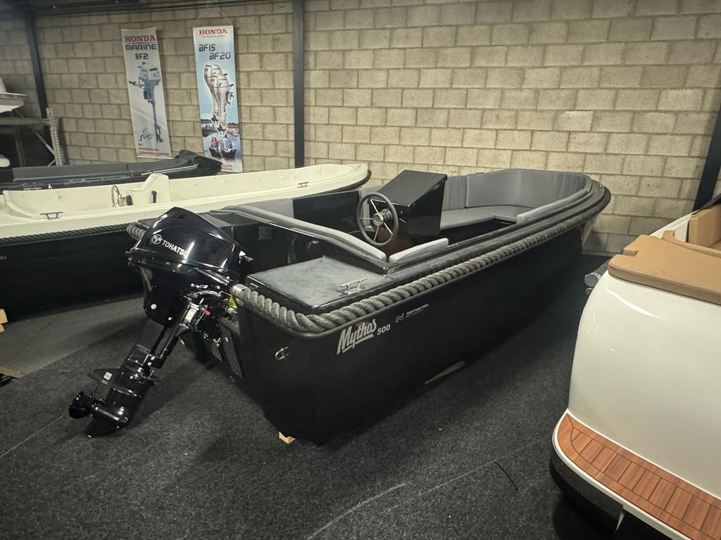 Nieuwe Mythos 500, Watersport en Boten, Ophalen, Nieuw, Buitenboordmotor, Polyester