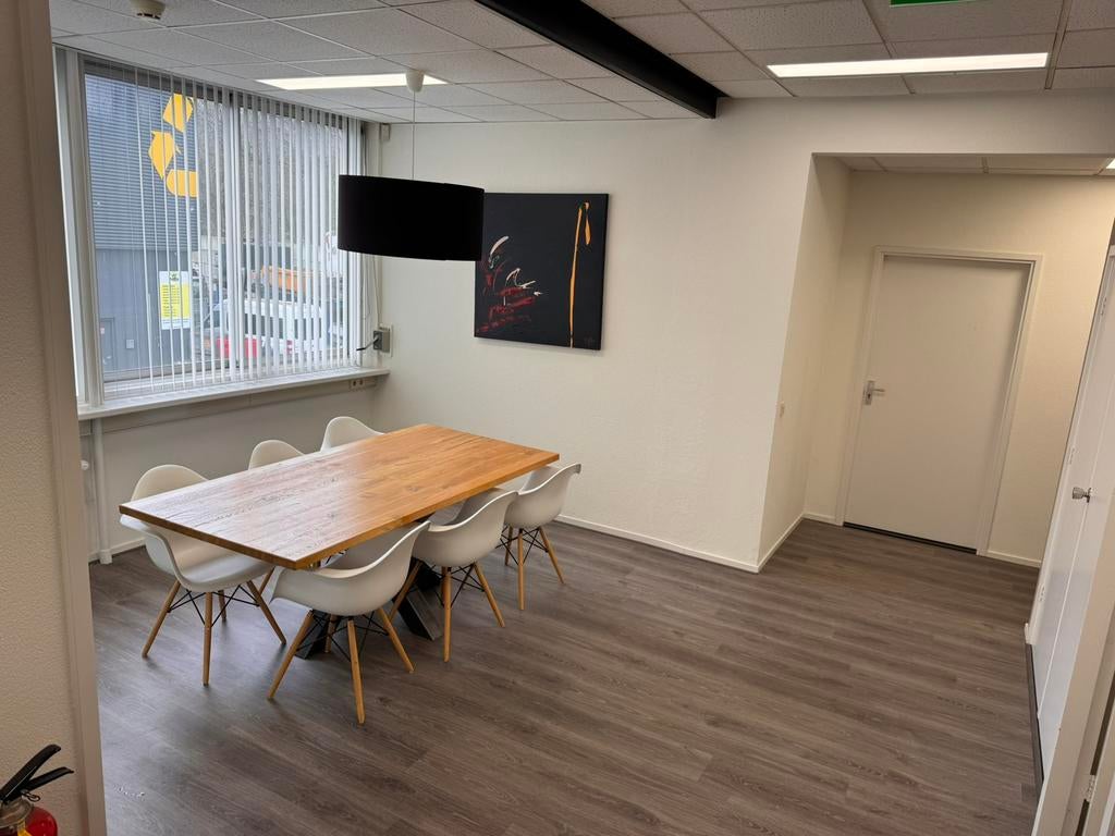 Kantoorruimte te huur op de NIeuwe Havenweg 53 Hilversum, 30 m², Huur, Kantoorruimte