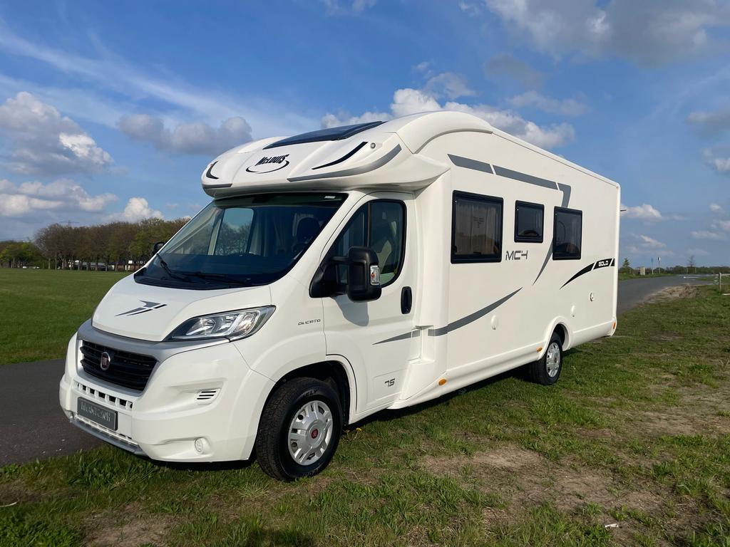 McLouis MC4 75 /enkele bedden bj 2017.2X Airco Hefbed Apk, Achteruitrijcamera, Ringverwarming, Fiat, Particulier