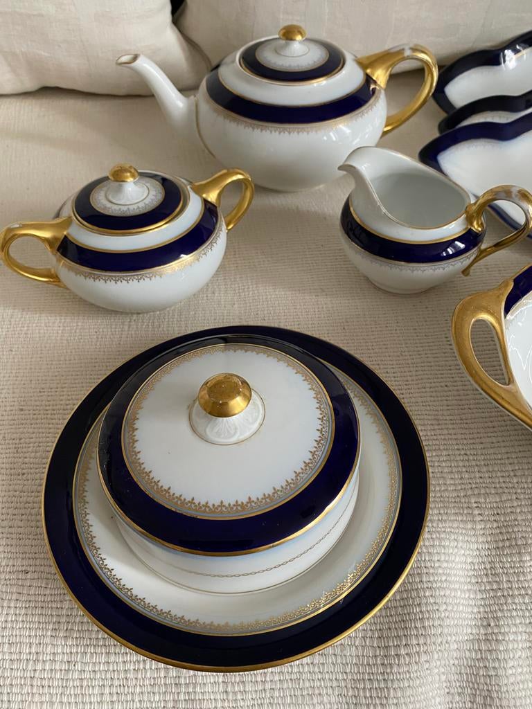 Servies: Melkkan, Theepot, Botervloot, Schalen, Gebruikt, Ophalen of Verzenden, Schaal of Schalen, Overige stijlen
