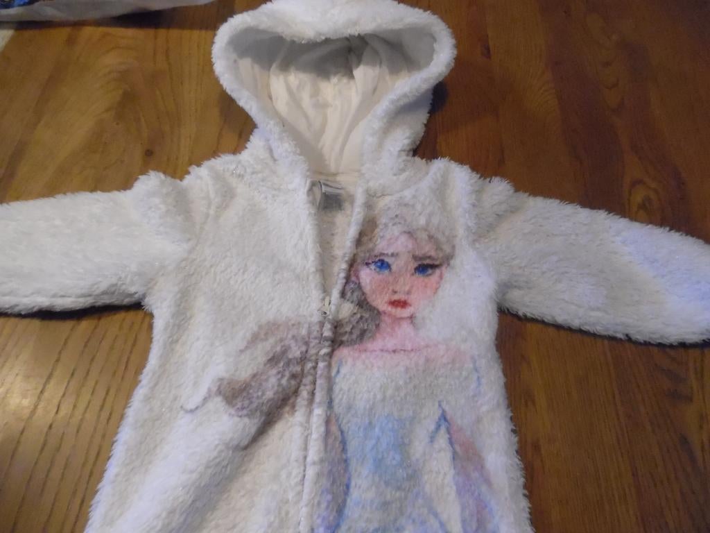 Onesie van Frozen maat 104 wit met capuchon heel en schoon., Nacht- of Onderkleding, Gebruikt, Meisje, Ophalen of Verzenden