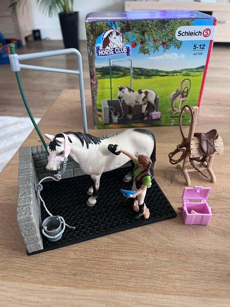 Schleich 42104 42518 paarden en springparcour verzameling, Verzamelen, Speelgoed, Ophalen of Verzenden, Zo goed als nieuw
