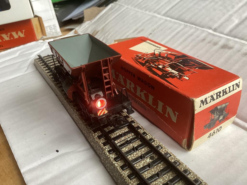 Marklin 4610+7076+7079 met ovp voor de wagen DB stortwagen, Hobby en Vrije tijd, Modeltreinen | H0, Ophalen of Verzenden, Wisselstroom
