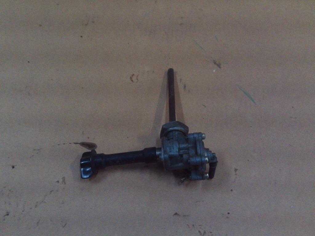 Benzinekraan Honda Fireblade 900rr is van sc 33 bj96-99, Ophalen of Verzenden, Gebruikt
