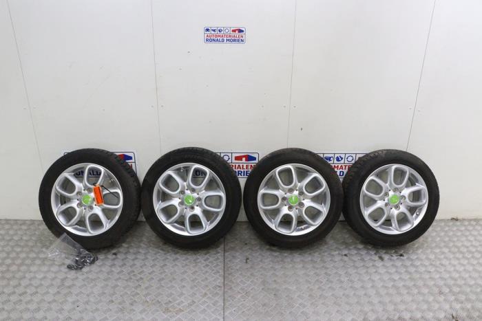 Velgen set + banden van een Mini Cooper S (Cooper S 02-), 12 maanden garantie, Gebruikt, -, -