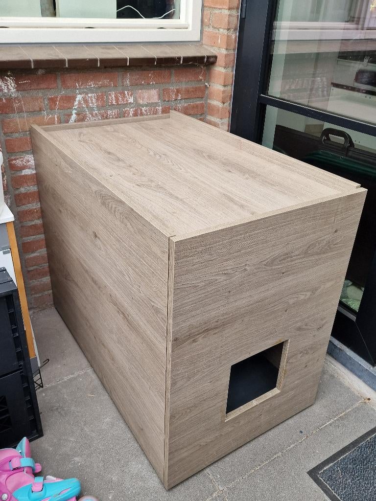 Kattenbakombouw, Dieren en Toebehoren, Ophalen, Zo goed als nieuw