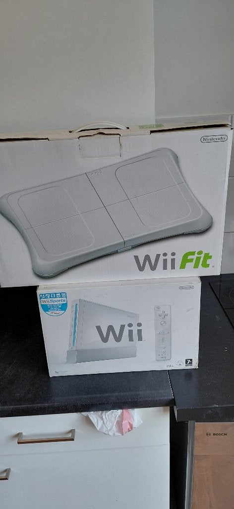 Wii met fitness board mist alleen controller, Ophalen of Verzenden, Gebruikt, Zonder controller