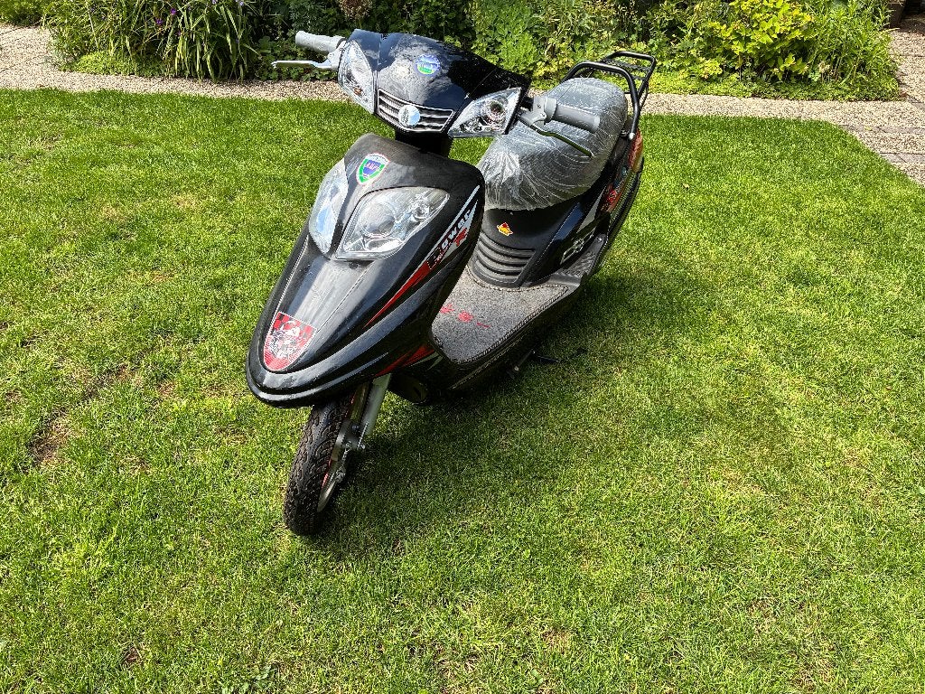 snor scooter, Elektrisch, Zo goed als nieuw, Ophalen, Overige merken