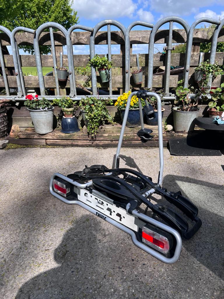 Fietsendrager Thule - 2 fietsen kantelbaar - ER940 Euroride, Auto diversen, Fietsendragers, Ophalen, 2 fietsen, Gebruikt, Trekhaakdrager