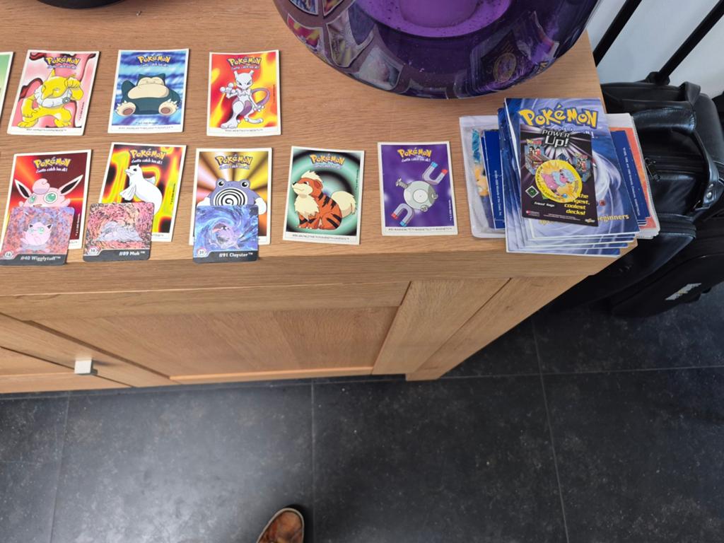 Grote verzameling Pokémon Flippo's en kaarten, Hobby en Vrije tijd, Ophalen of Verzenden, Gebruikt, Meerdere kaarten