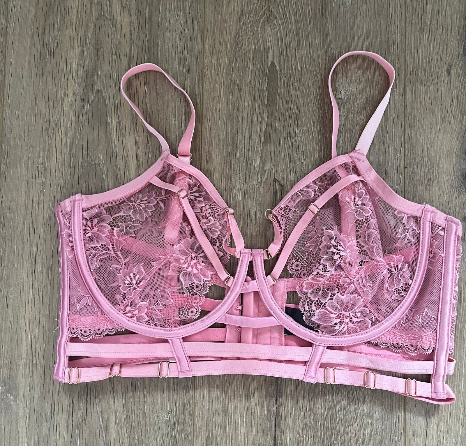 Roze kanten BH - amper gedragen - maat 85E, Kleding | Dames, Ondergoed en Lingerie, Verzenden, Roze, BH