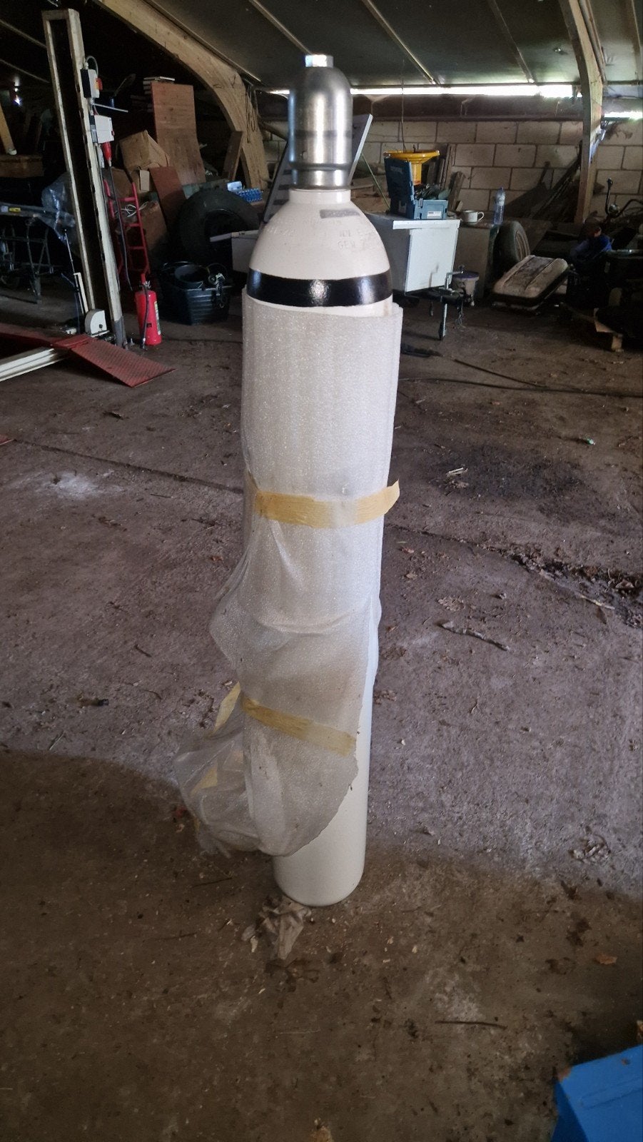 Foto 4 van 50l fles ademlucht 200bar. 4 stuks. Keur tot 2029.
