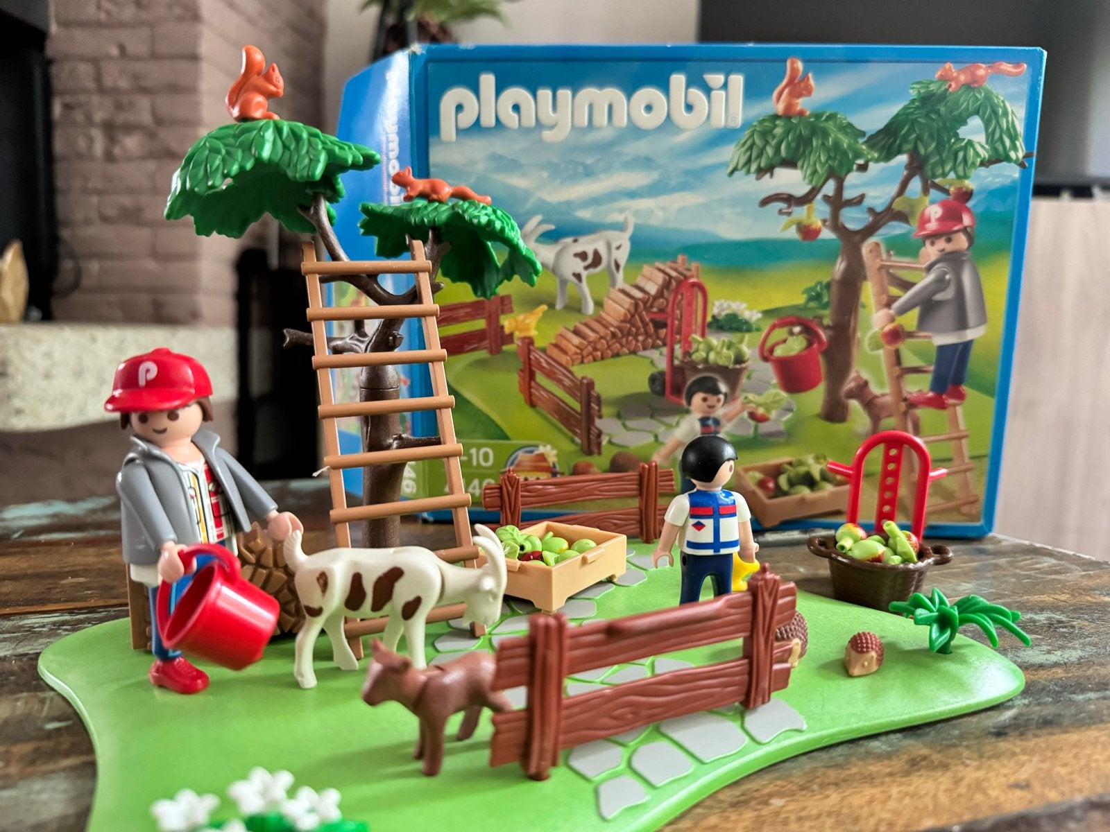Playmobil 4146 Boerderij set compleet met doos, Complete set, Overige typen, Ophalen of Verzenden, Zo goed als nieuw