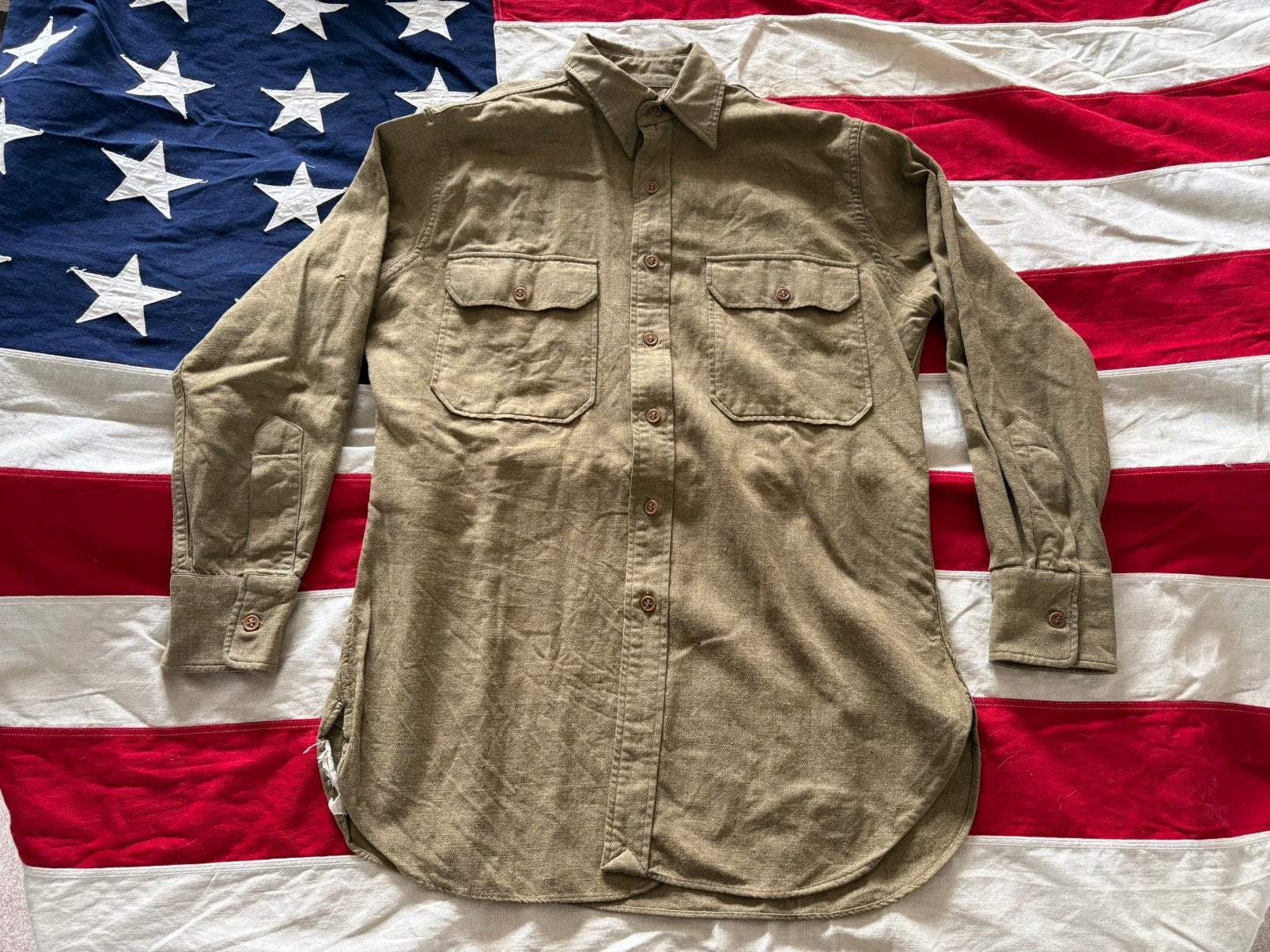 US WW2 OD wool mustard shirt ‘PW’ prisoner of war, Ophalen of Verzenden, Amerika, Kleding of Schoenen