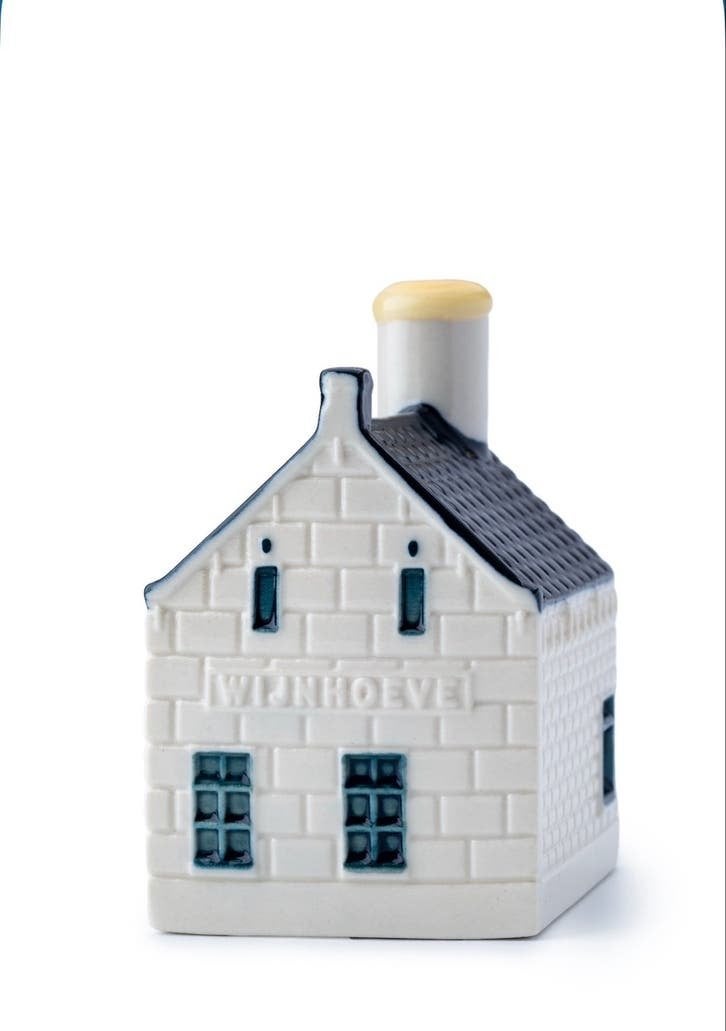 KLM Delfts Blauw huisje 107 Wijnhoeve (ruilen), Ophalen of Verzenden, Zo goed als nieuw