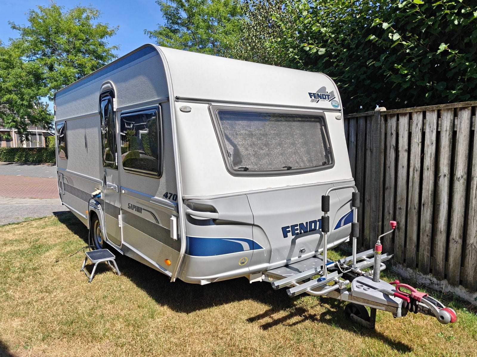 Fendt Saphir 470, mover, 4x fietsendrager, voortent, luifel, Caravans en Kamperen, Caravans, Rondzit, Particulier, Omvormbare zithoek