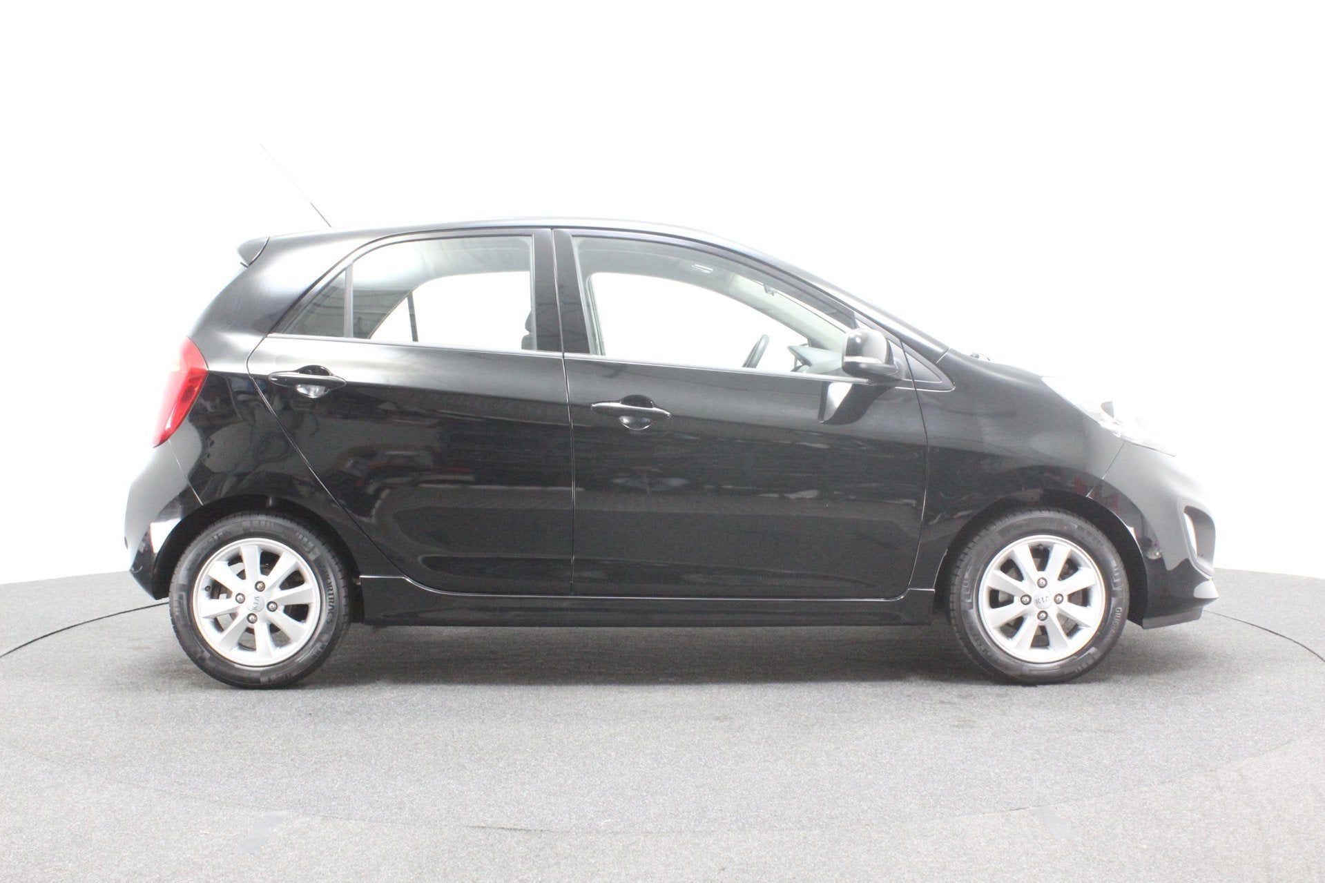 Kia Picanto 1.0 CVVT Comfort Pack | Airco | Sport pakket | N, Auto's, Voorwielaandrijving, Euro 5, Gebruikt, 400 kg
