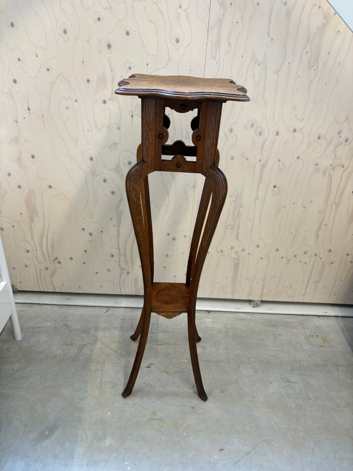 Antieke Art Nouveau plantentafel, 116cm hoog, Ophalen, Zo goed als nieuw