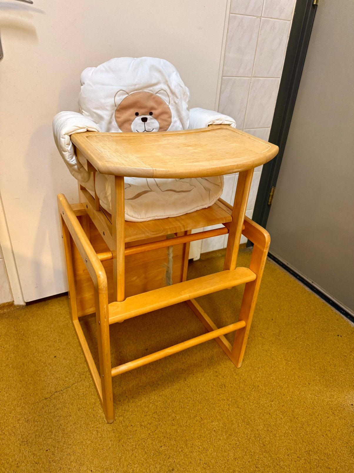 Vintage, kinderstoel, kindertafel, goede staat, Ophalen, Zo goed als nieuw, Overige typen, Gordel(s)