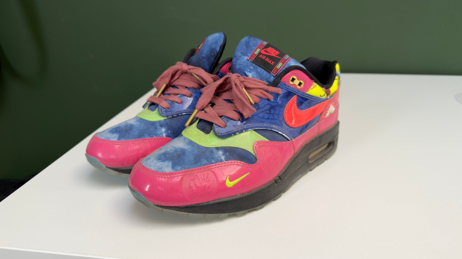 Nike Air Max 1 Chinese New Year (CNY) - Maat 42.5, Ophalen of Verzenden, Zo goed als nieuw, Overige kleuren, Sneakers of Gympen