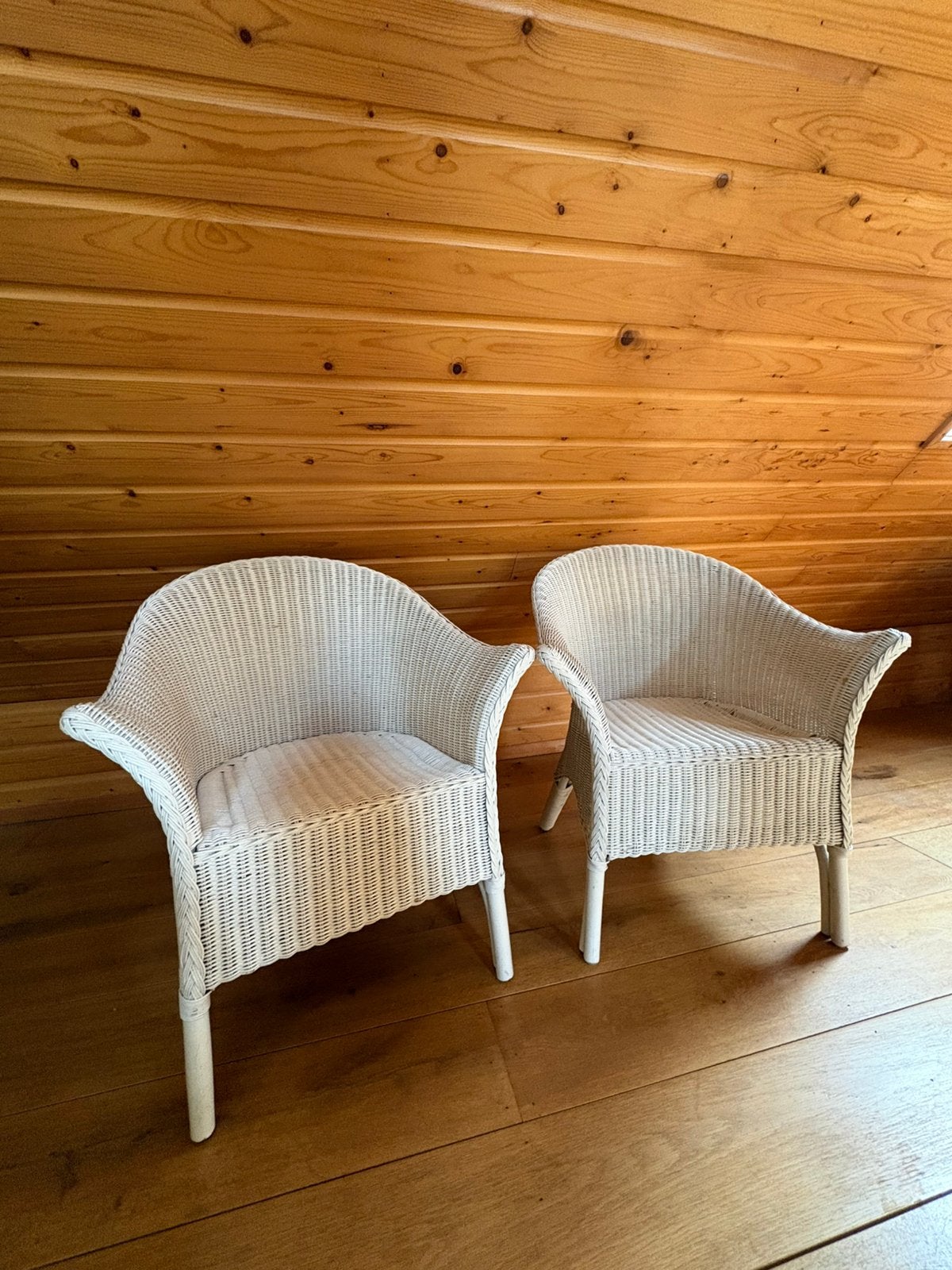 Twee rieten stoelen, Ophalen, Gebruikt, Twee, Wit