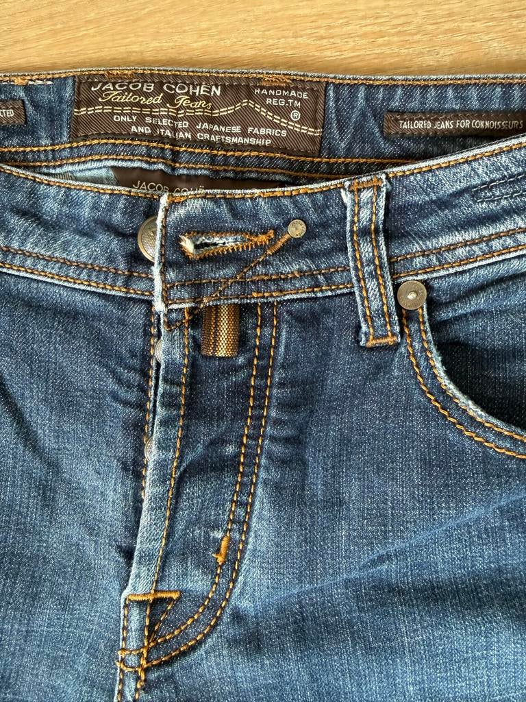Jacob Cohen Tailored Jeans - Maat W30, Ophalen of Verzenden, Zo goed als nieuw, Blauw, W32 (confectie 46) of kleiner