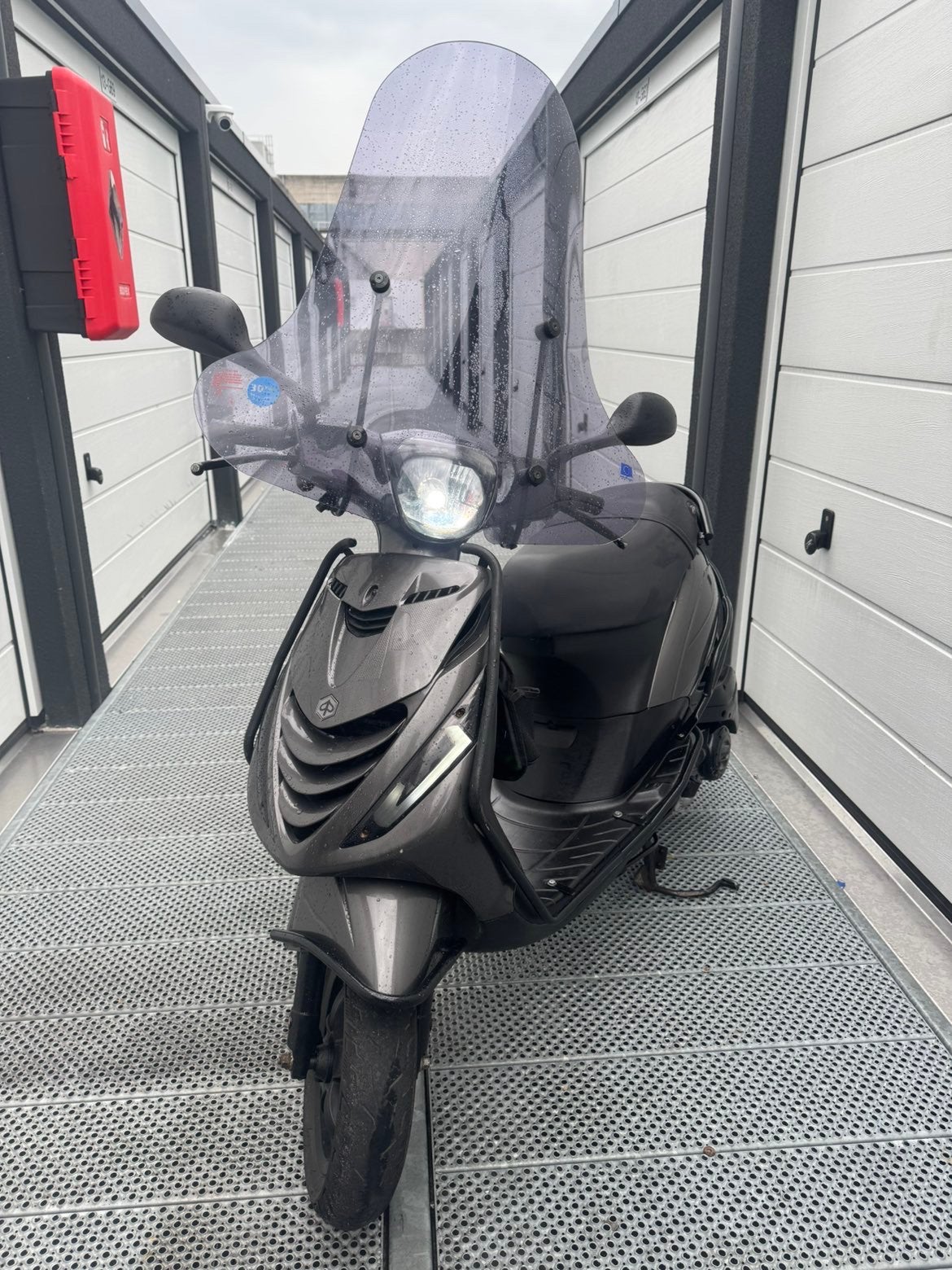 Piago zip, Fietsen en Brommers, Scooters | Piaggio, Ophalen, Nieuw, Benzine, Zip