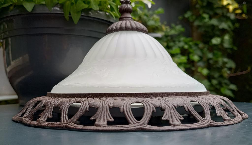 plafonnière - klassieke/Barok -of Landelijke plafondlamp, Ophalen of Verzenden, Gebruikt, Glas