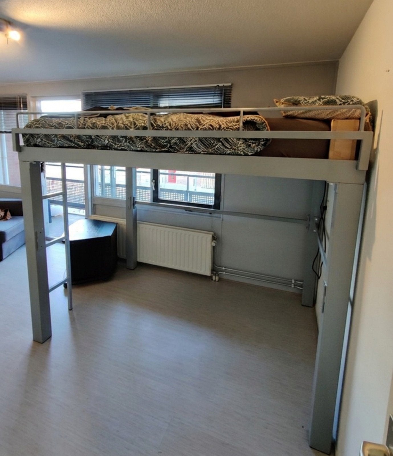 Unieke Industriële Hoogslaper (160x200) – Maatwerk, Oersterk, Huis en Inrichting, Slaapkamer | Stapelbedden en Hoogslapers, Ophalen