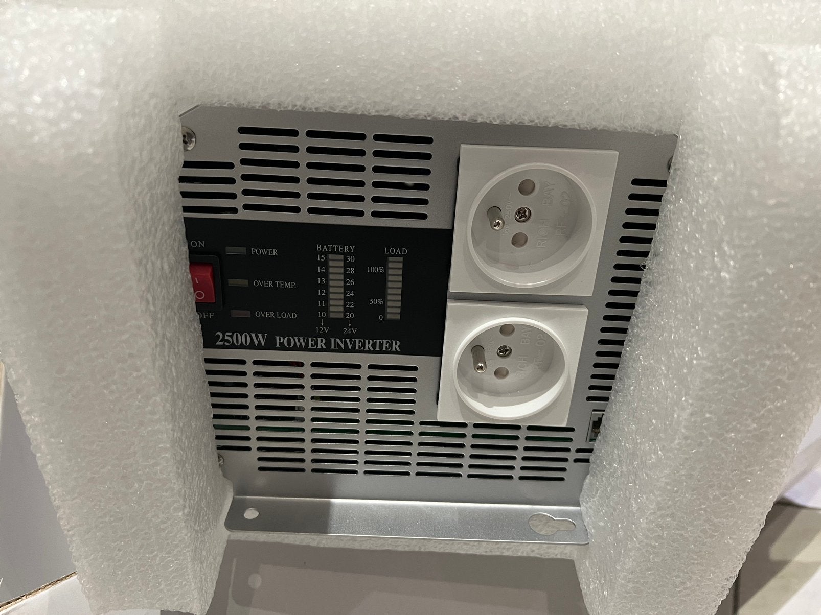 Nedis PIMS250012E – 2500W professionele omvormer (NIEUW doos, Ophalen of Verzenden, Nieuw