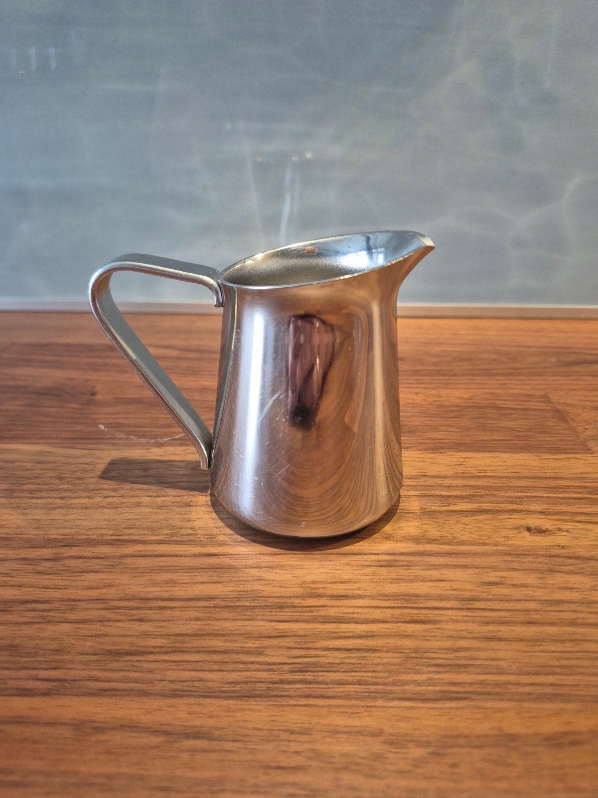 Alessi koffiemelk kannetje - RVS, Zilver, Ophalen of Verzenden, Overige typen, Gebruikt