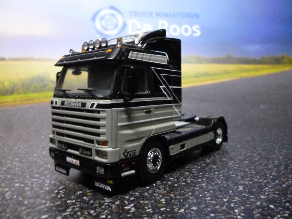 WSI Scania 143 R. Leus & Zn. met certificaat, Ophalen of Verzenden, Nieuw, Bus of Vrachtwagen, Wsi